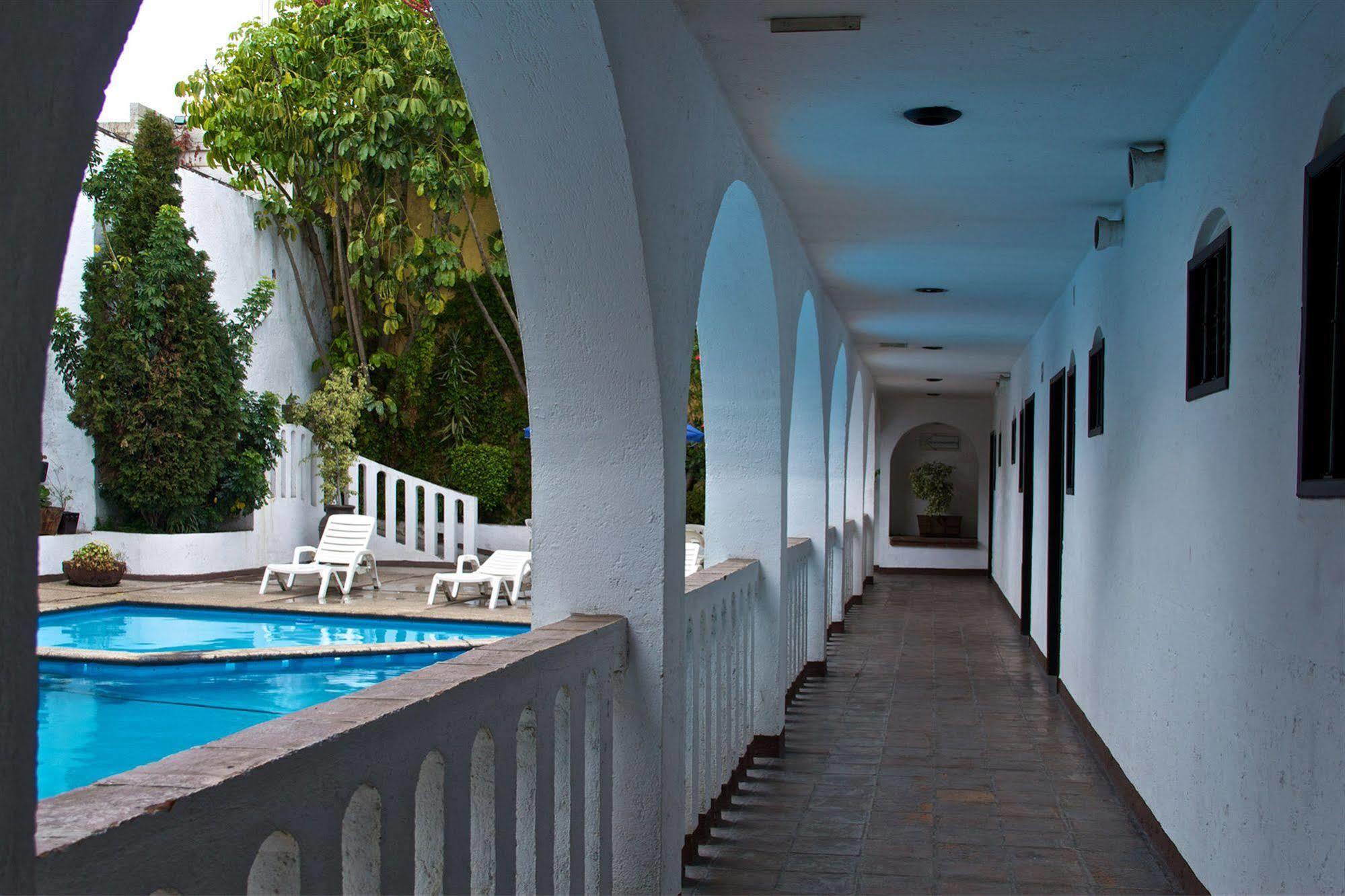 Hotel Calli Quetzalcoatl Чолула Екстер'єр фото